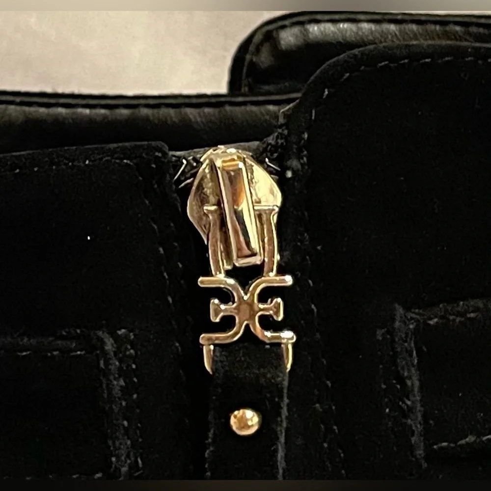 Sam Edelman Women’s Mandi Black Suede Ankle Boots Booties Side Zip Gold Hardware - Picture 12 of 16